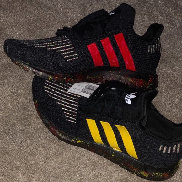 Adidas Custom - Picture 6 of 6